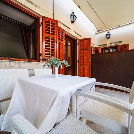 Apartments Vila Riva Slano Luaran gambar